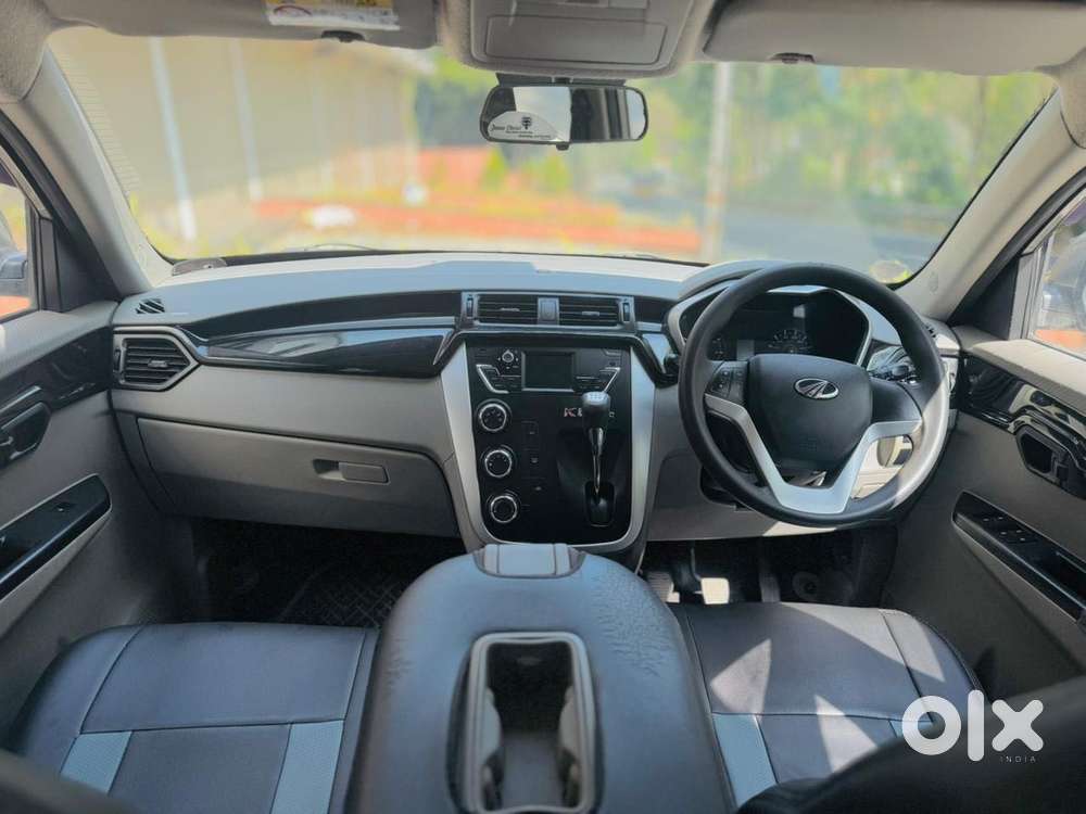 Mahindra Kuv 100 Mahindra-kuv-100-d75-k8, 2016, Petrol