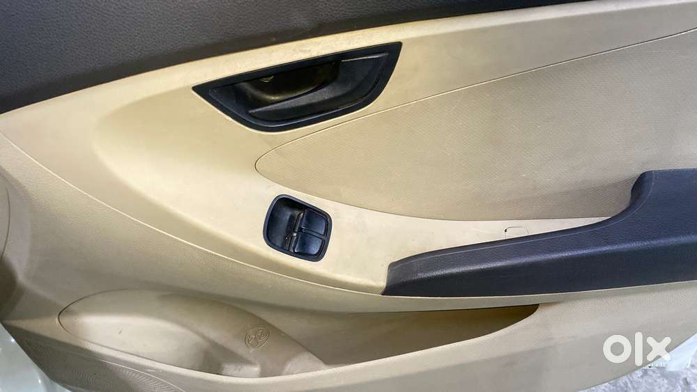 Hyundai Eon Era +, 2017, Petrol