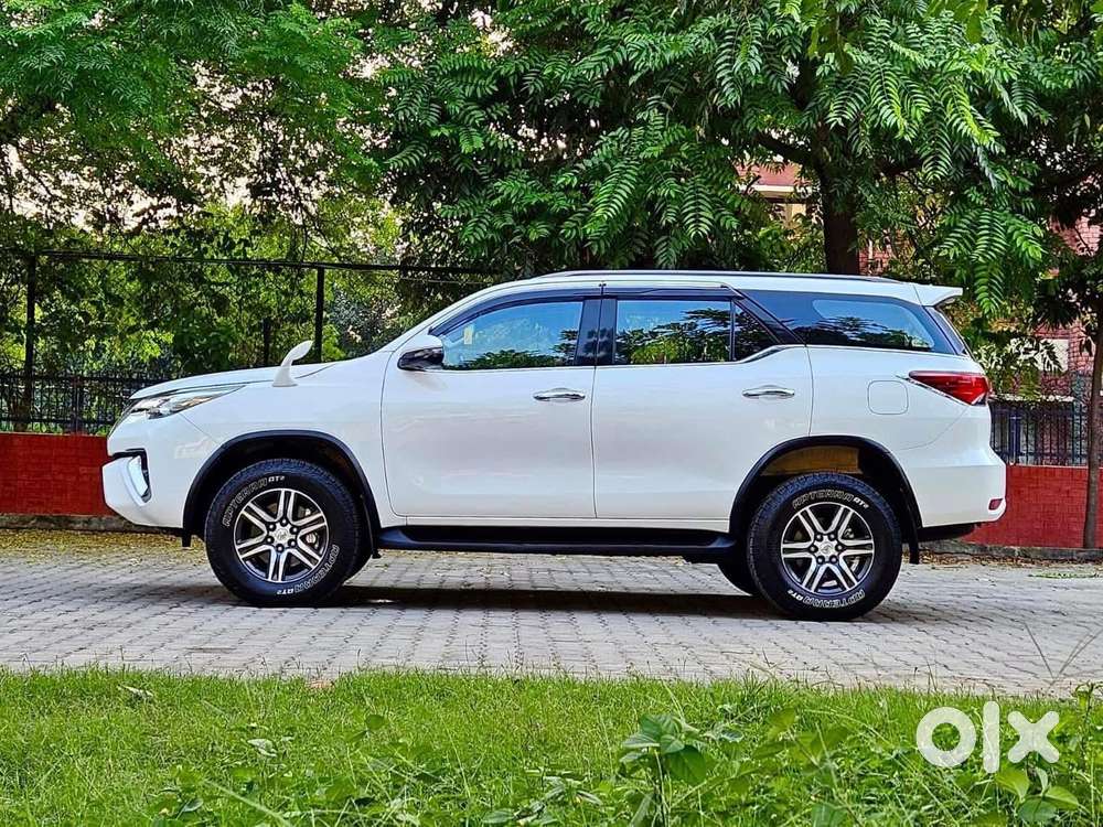 Toyota Fortuner 4x2 At 2.8 Diesel, 2018, Diesel