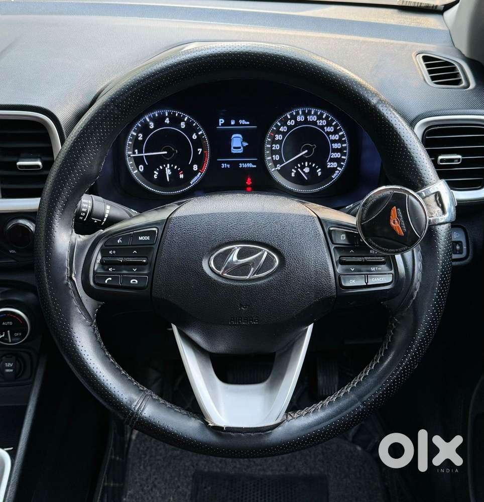Hyundai Venue Sx Plus Turbo Dct, 2020, Petrol