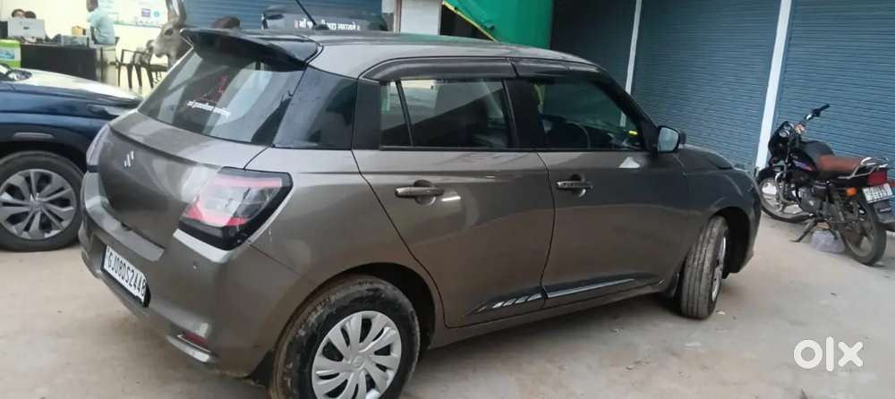 Maruti Swift Vxi 2025