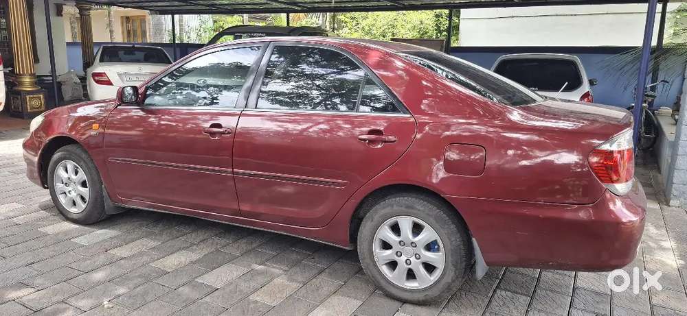 Toyota Camry 2005 Petrol Well Maintained