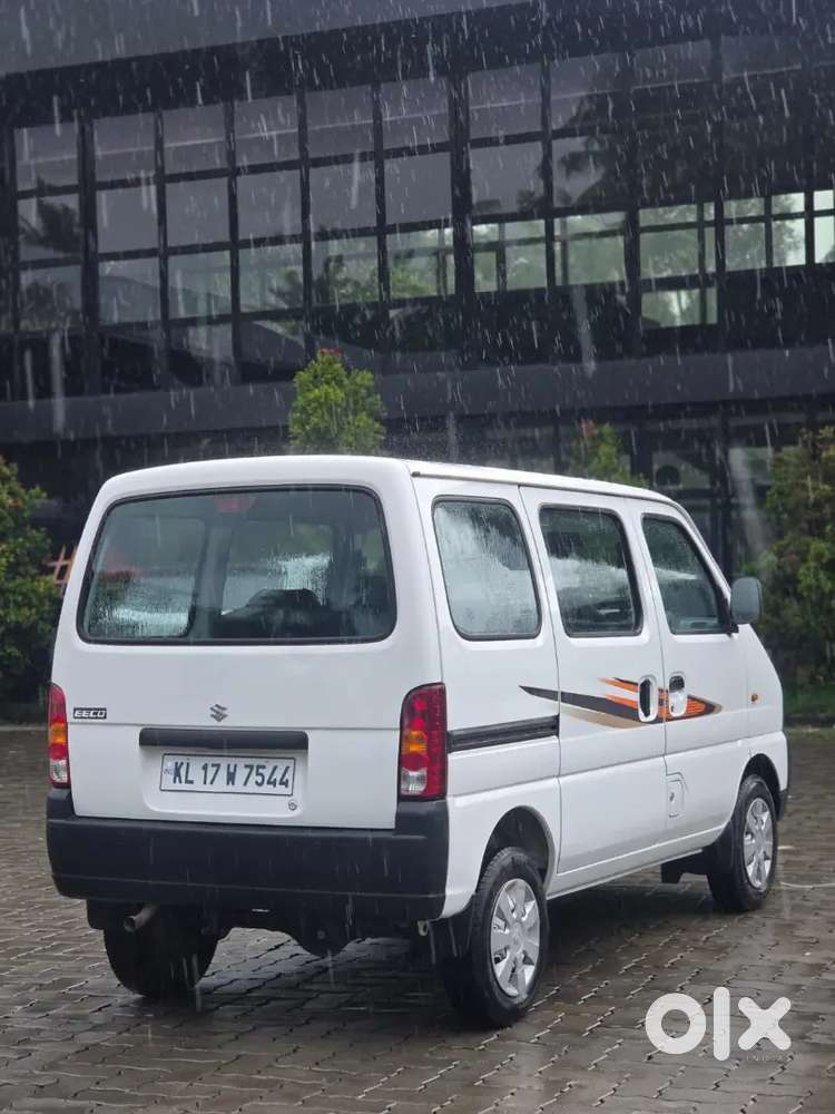 Maruti Suzuki Eeco 2022 Petrol Well Maintained