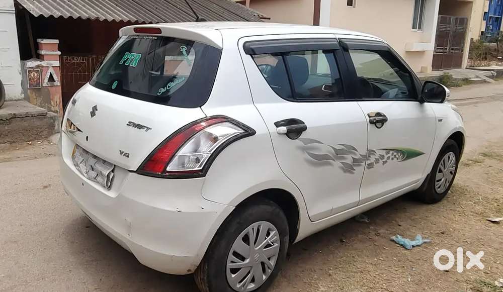 Maruti Swift 2016 Petrol - Single Owner, Good Condition &low Kilometre