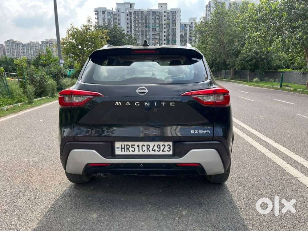 Nissan Magnite Kuro Edition Petrol Amt, 2025, Petrol