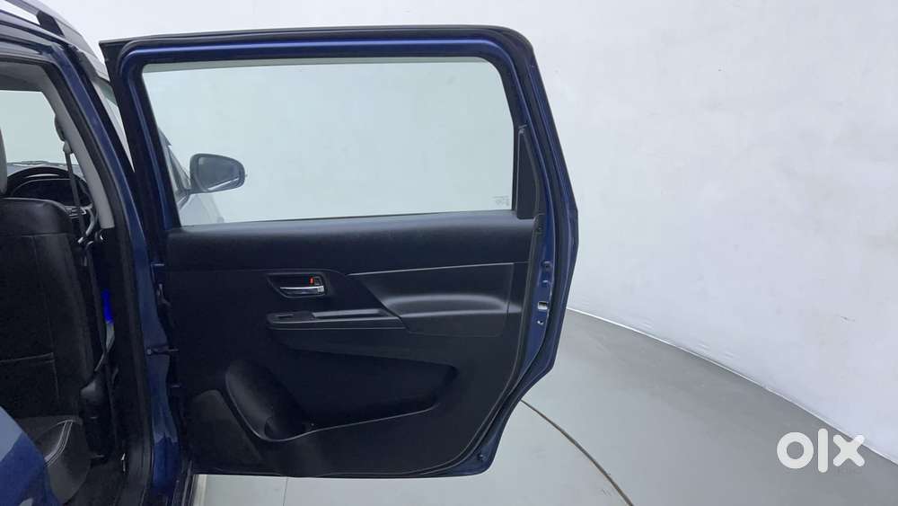 Maruti Suzuki Xl6 1.5 Alpha Mt, 2021, Petrol