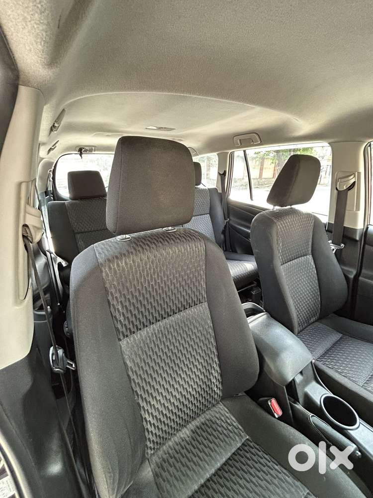 Toyota Innova Crysta 2.8 Gx At, 2018, Petrol