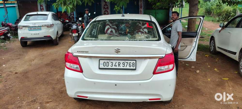 Maruti Suzuki Dzire 2023 Petrol Well Maintained