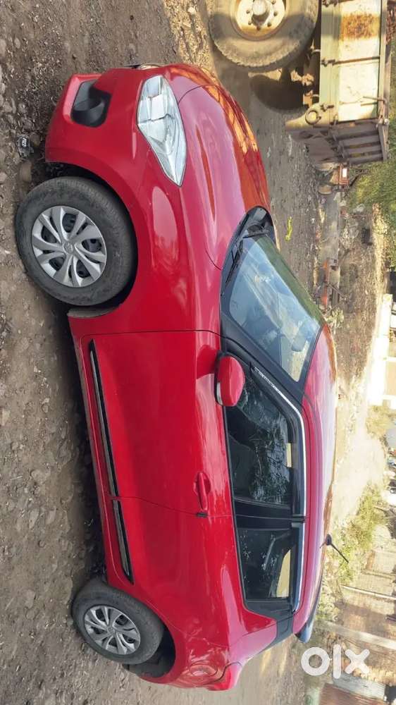Maruti Suzuki Swift 2024 Petrol 33000 Km Driven