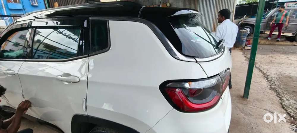 Jeep Compass Automatic With Sunroof 2019 230000 Km Driven