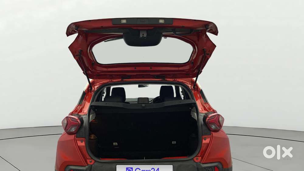 Tata Punch 1.2 Revotron Creative Amt Dual Tone, 2021, Petrol