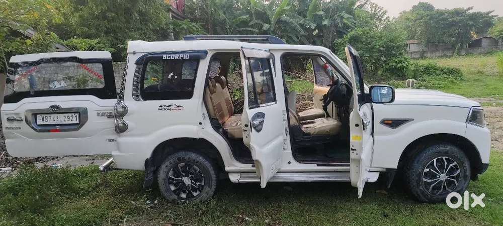 Mahindra Scorpio 2016 Diesel Well Maintained