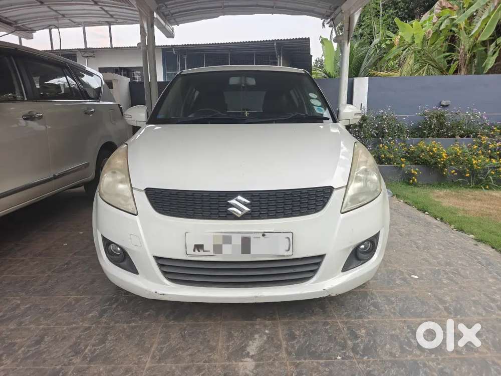 Maruti Suzuki Swift 2011 Diesel 130000 Km Driven