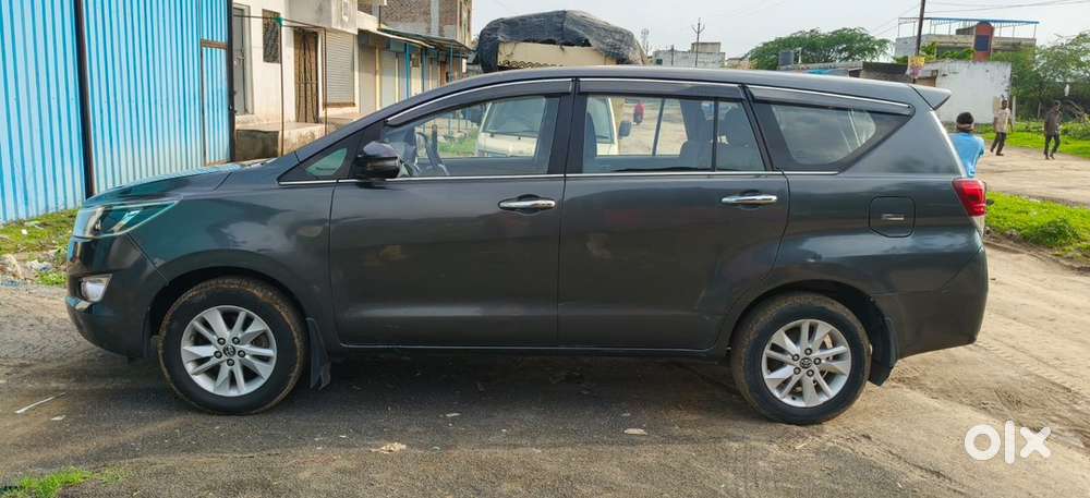 Toyota Innova Crysta Diesel Well Maintained