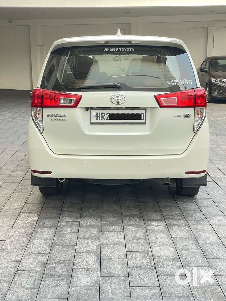 Toyota Innova Crysta 2018