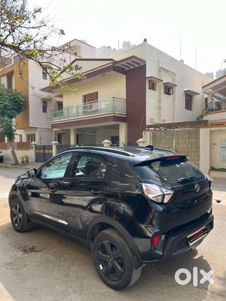 Tata Nexon 1.2 Revotron Xza Plus Luxs Red Dark Edition Amt, 2022, Pe..