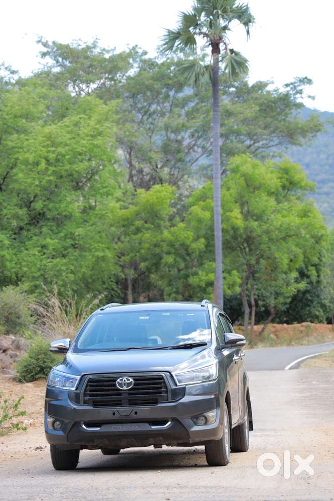 Toyota Innova Crysta 2017 Year