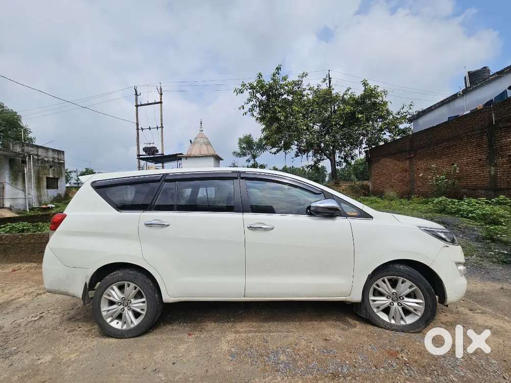 Toyota Innova Crysta 2.8 Diesel 2019