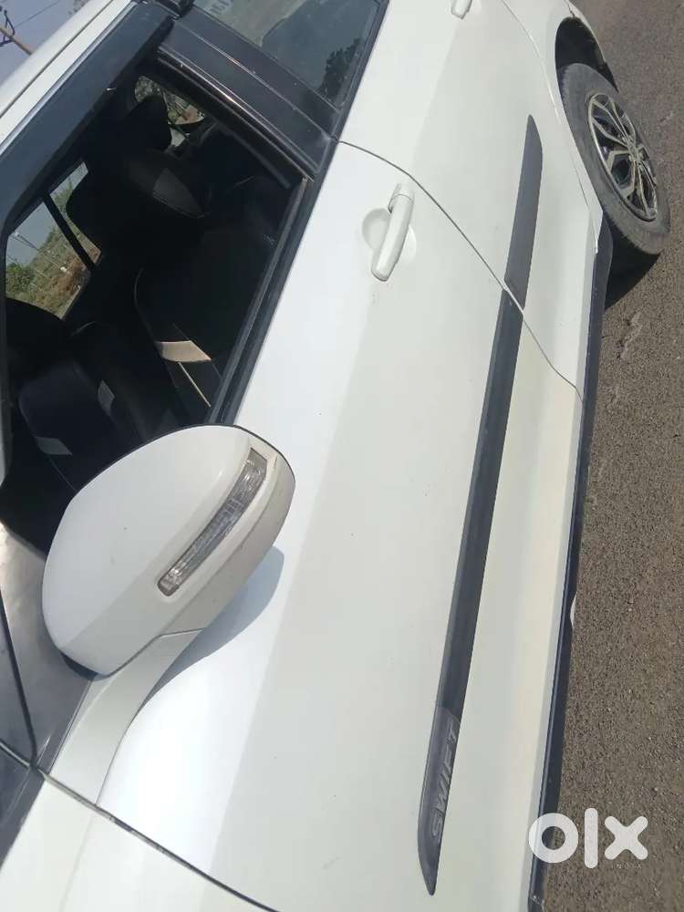 Maruti Suzuki Swift 2012