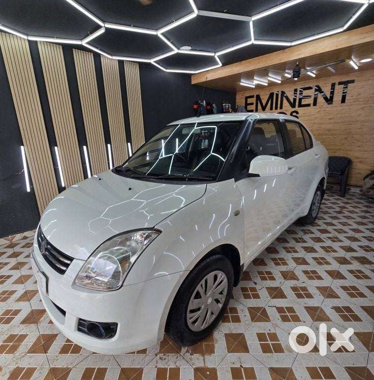 Maruti Suzuki Swift Dzire Vxi Optional, 2010, Petrol
