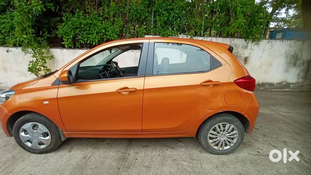 Tata Tiago 1.2 Revotron Xt, 2016, Petrol