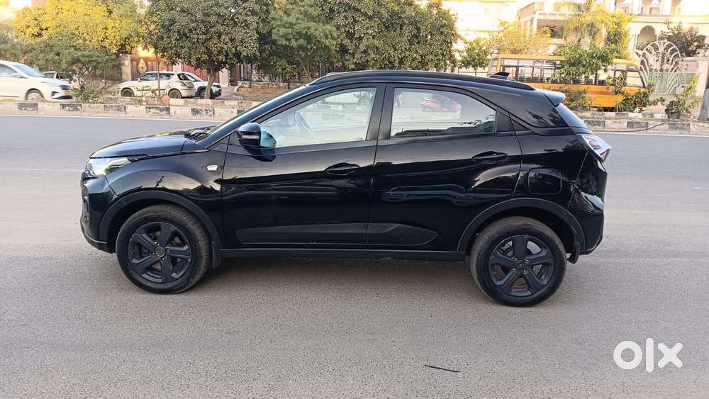 Tata Nexon Xz Plus (hs), 2023, Diesel