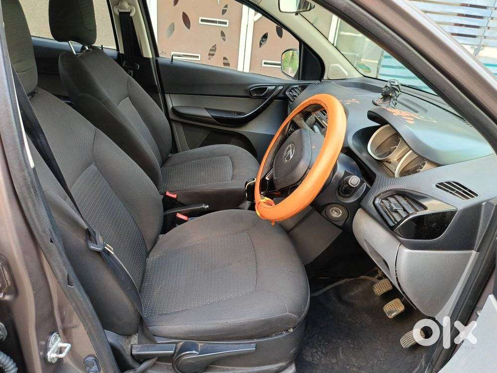 Tata Tigor 1.2 Revotron Xt, 2017, Petrol