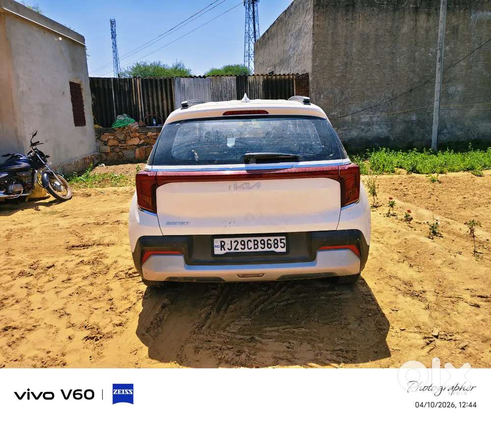 Kia Sonet 2024 Petrol 55000 Km Driven