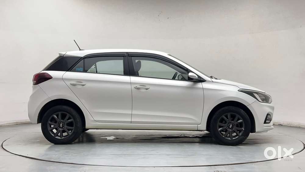 Hyundai Elite I20 Sportz Plus, 2020, Petrol