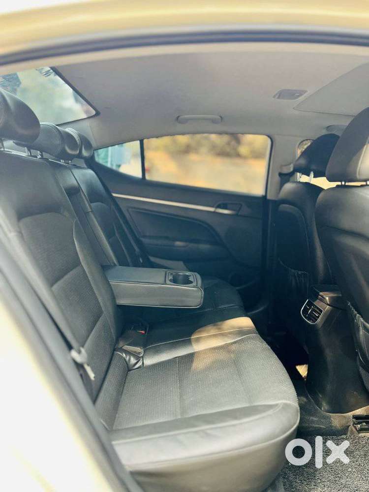 Hyundai Elantra 1.6 Sx Option, 2017, Petrol