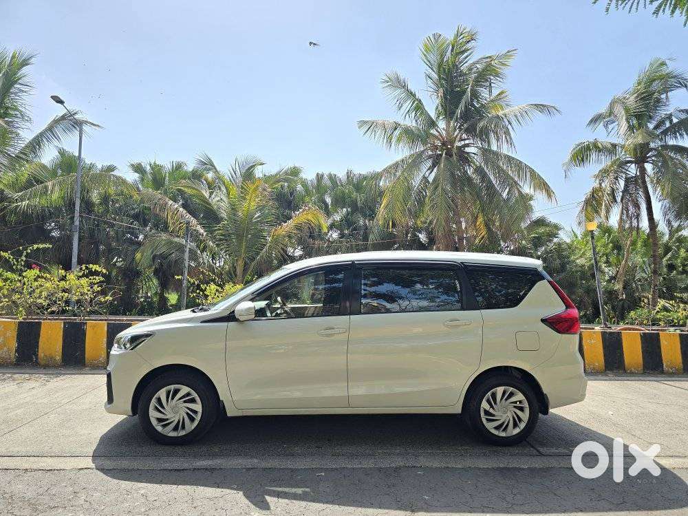 Maruti Suzuki Ertiga Vxi Shvs At, 2022, Petrol