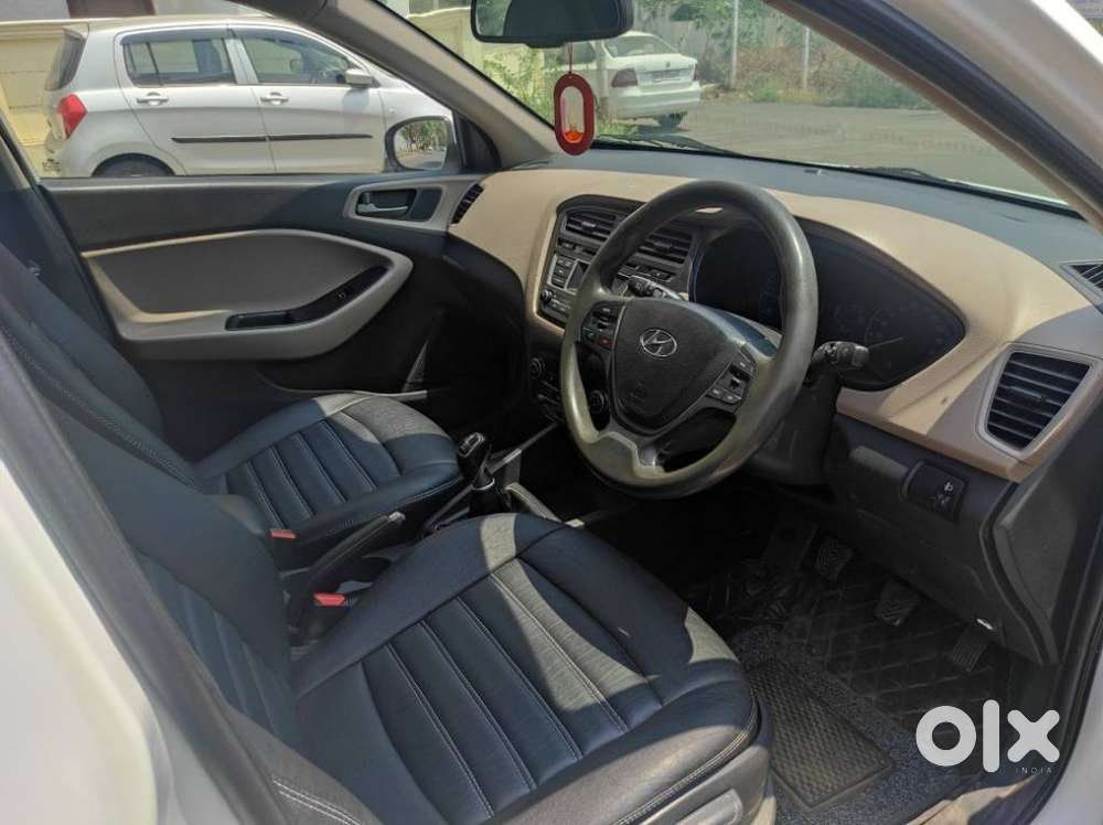 Hyundai I20 1.4 Asta (o) Crdi, 2015, Diesel