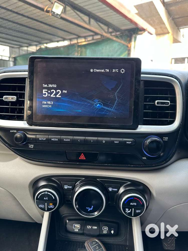 Hyundai Venue Sx, 2022, Petrol