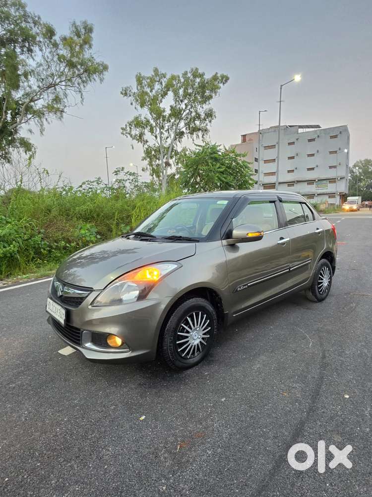 Maruti Suzuki Swift Dzire 1.2 Vxi Bsiv, 2016, Cng & Hybrids