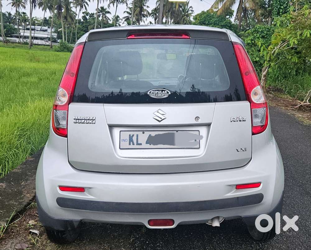 Maruti Suzuki Ritz Vxi, 2013, Petrol