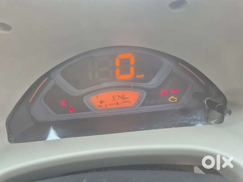 Maruti Suzuki Eeco 2025 Petrol 5700 Km Driven