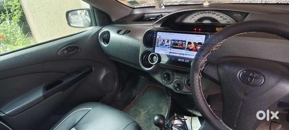 Toyota Etios Liva 2012