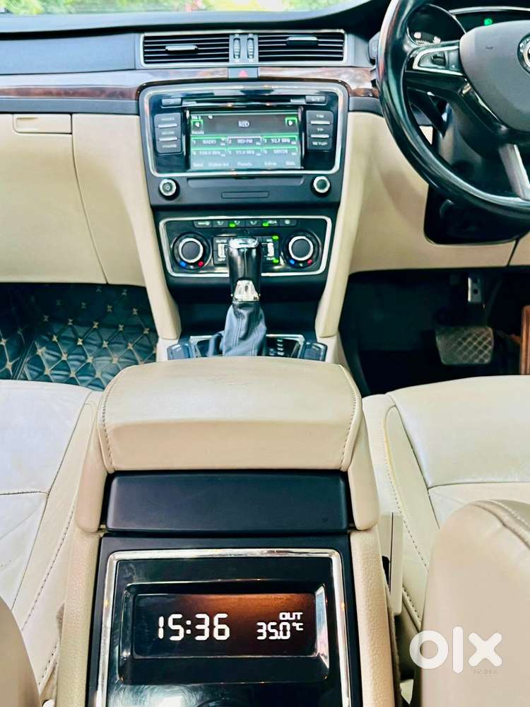 Skoda Superb 2013-2015 Elegance 1.8 Tsi At, 2015, Petrol