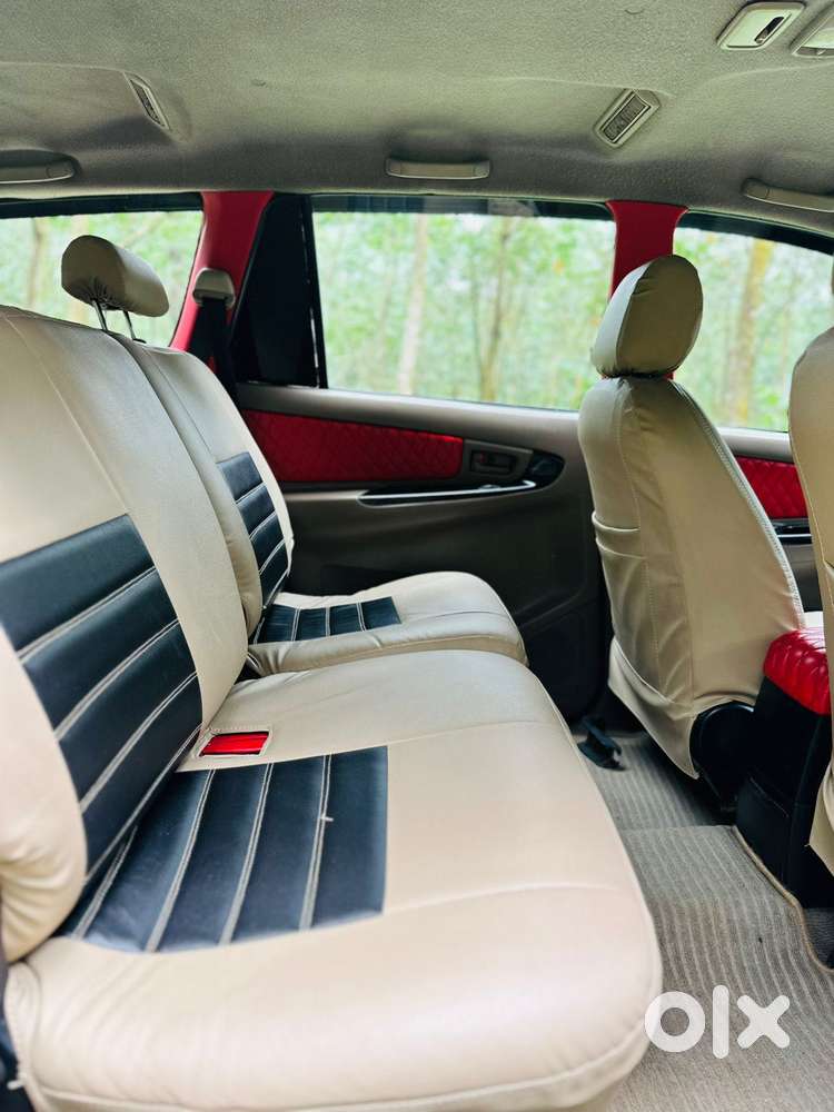 Toyota Innova 2.5 G (diesel) 7 Seater, 2016, Diesel