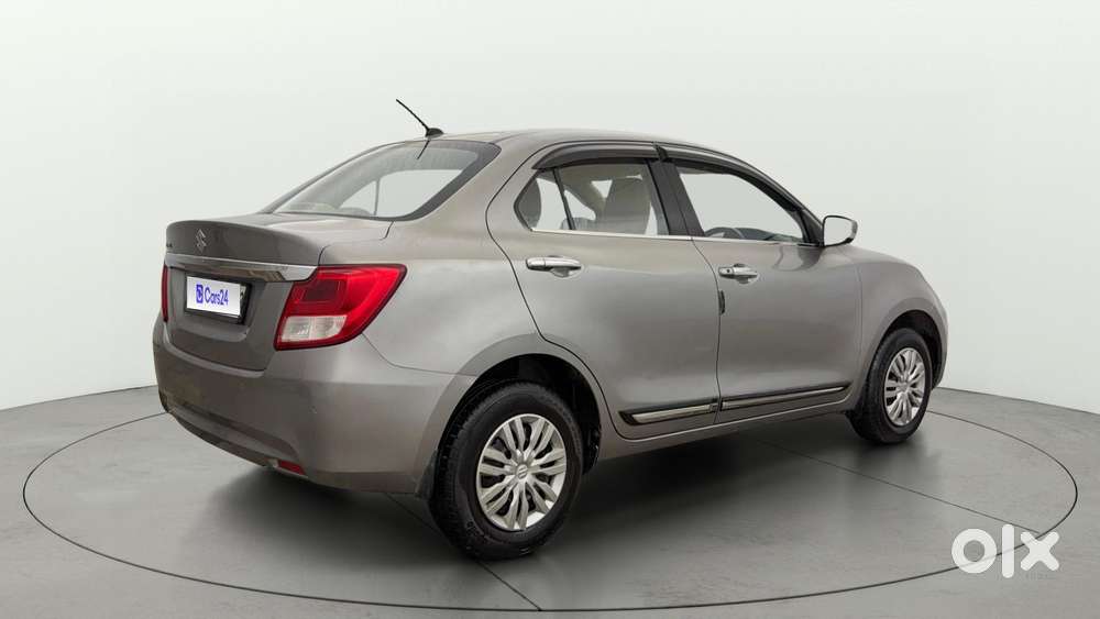 Maruti Suzuki Swift Dzire Amt Vxi, 2022, Petrol