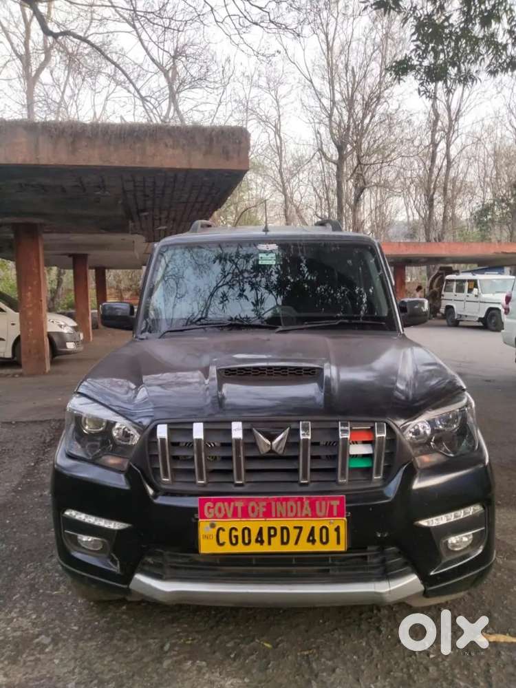 Mahindra Scorpio Classic 2023 Diesel 90000 Km Driven