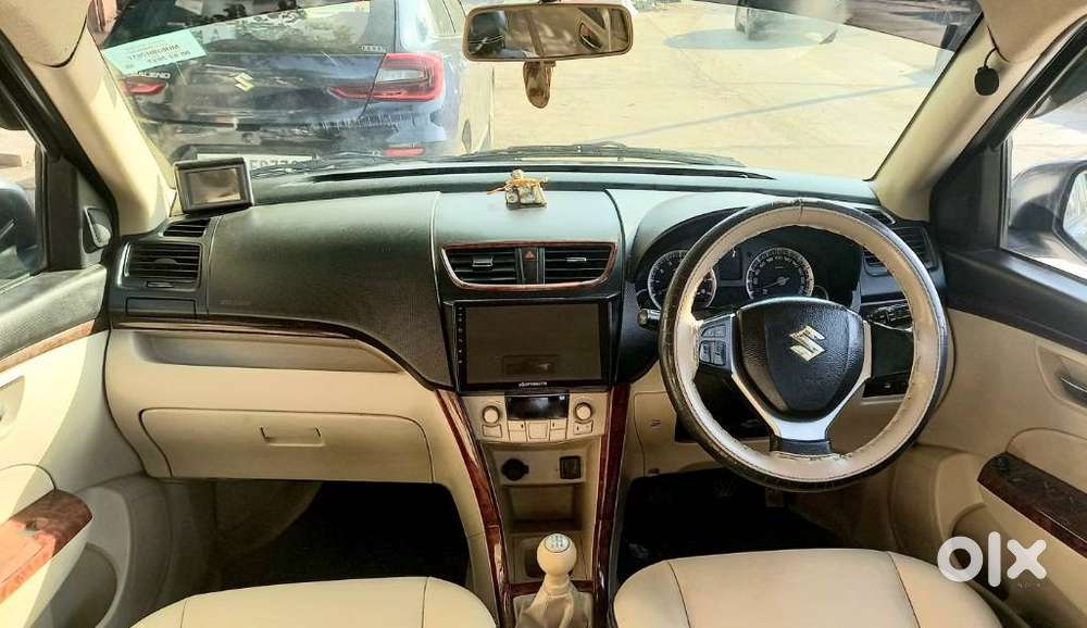 Maruti Suzuki Swift Dzire 1.2 Zxi Bsiv, 2013, Petrol