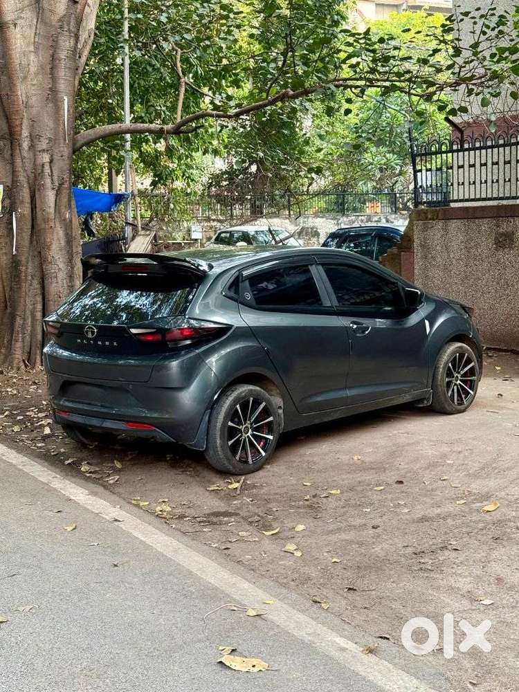 Tata Altroz 1.2 Xe, 2024, Cng & Hybrids