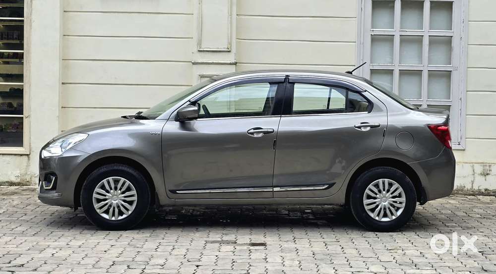 Maruti Suzuki Swift Dzire, 2018, Petrol