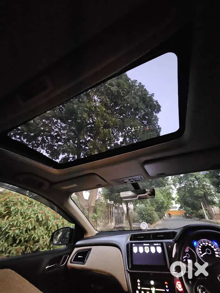 Honda City 2019 Petrol Well Maintained Automatic With Sunroof