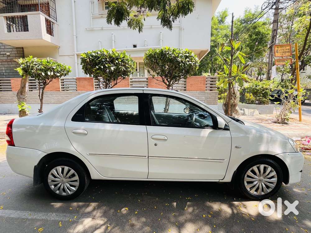 Toyota Etios, 2014, Petrol