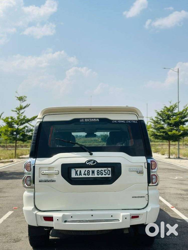Mahindra Scorpio S10 7 Seater, 2017, Diesel