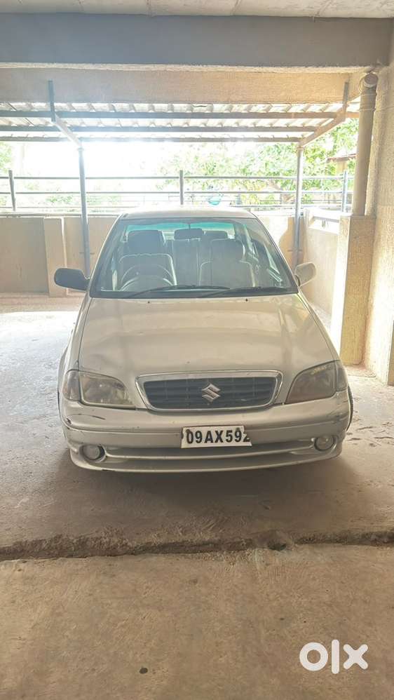 Esteem Vxi Maruti 2004