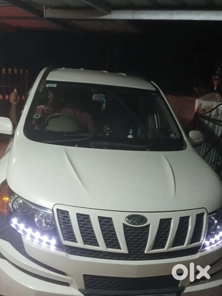 Mahindra Xuv500 2014 Diesel Well Maintained