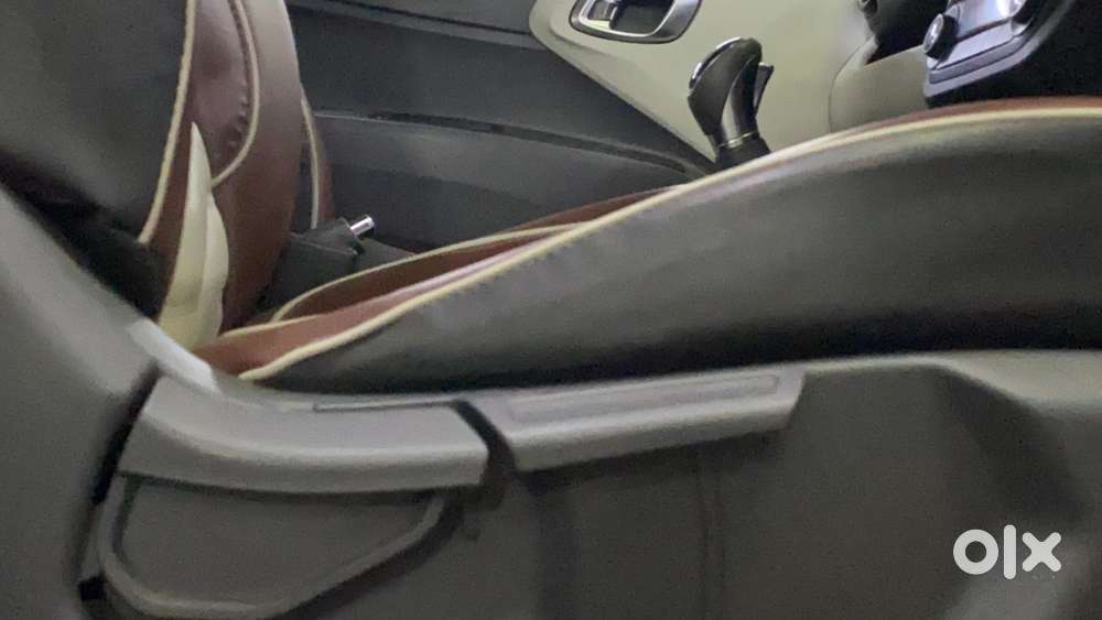 Hyundai Aura Sx Plus Automatic, 2020, Petrol